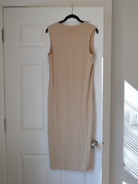 Banana Republic Button-Front Soft Midi Dress - Picture 3 of 3